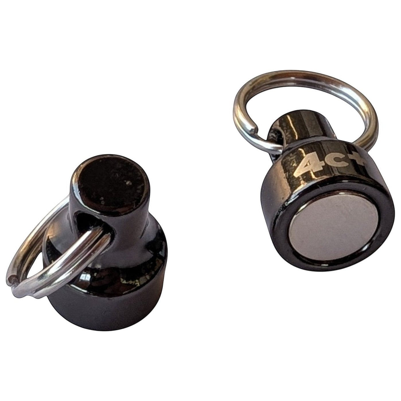 Clipmag, magnetic climbing brush holder