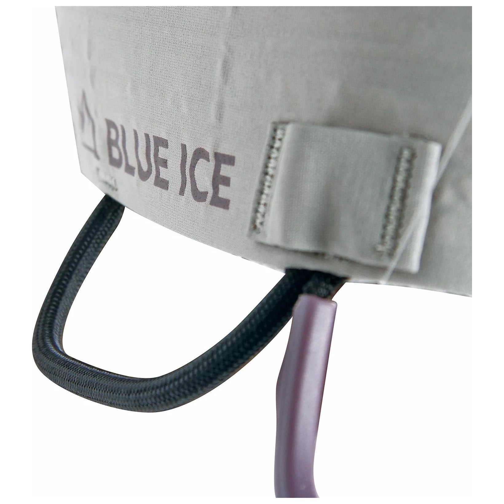 Halo, ultralight climbing harness