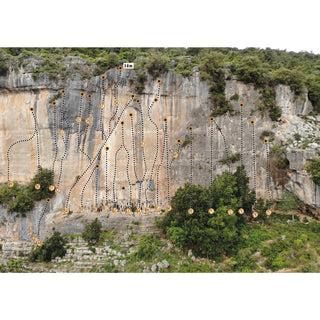 Load image into Gallery viewer, Ulassai (2025), climbing guidebook
